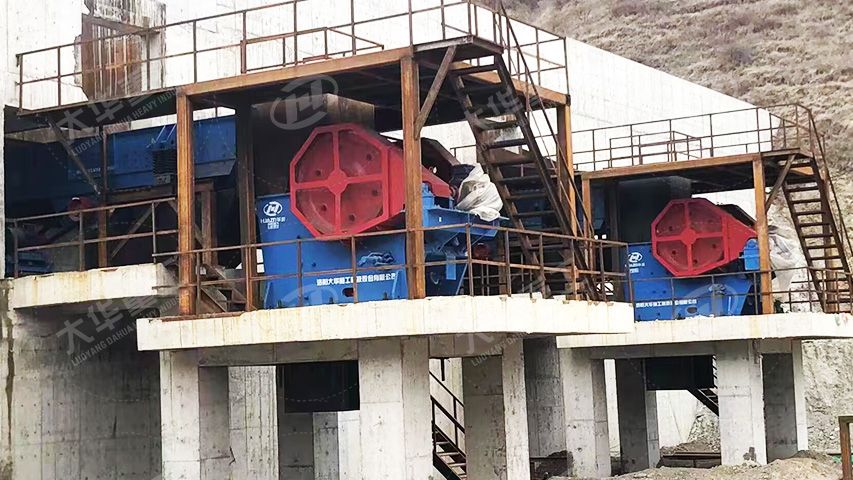 顎式破碎機(jī)